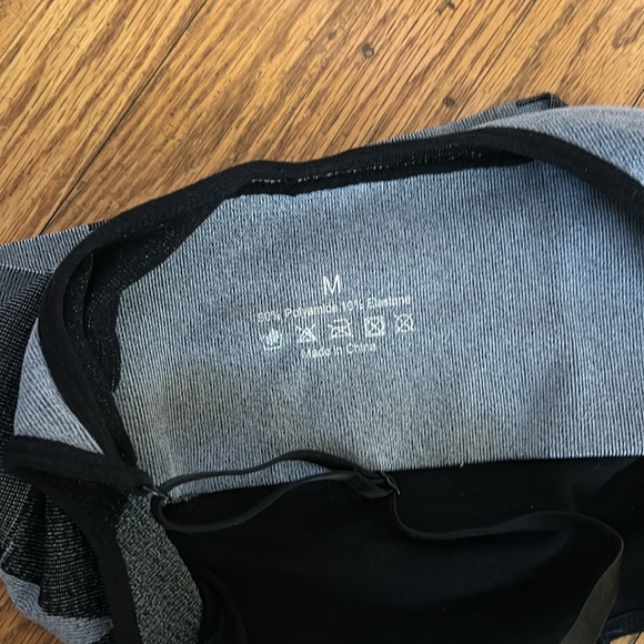 Sports bra - Picture 3 of 6